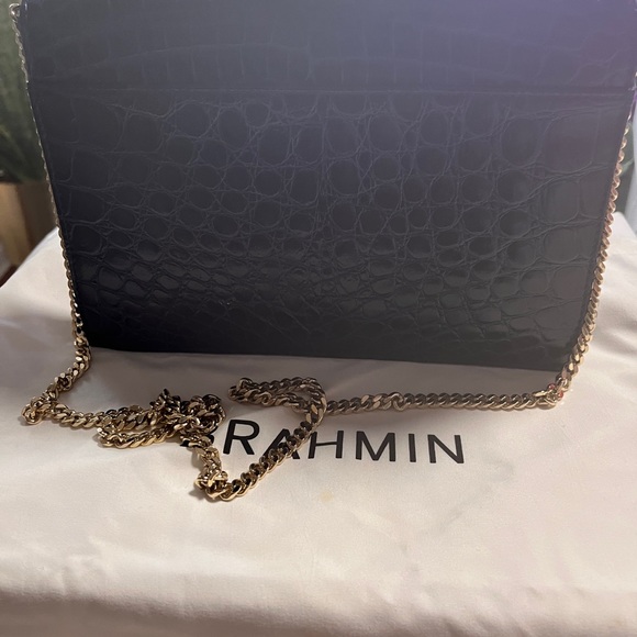 New BRAHMIN Blue LEATHER crossbody purse / handbag with strap - NWOT - Picture 5 of 8